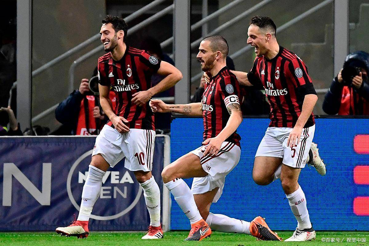 利物浦萨拉赫任意球破门锁定胜局（萨拉赫任意球建功助利物浦锁定胜利）