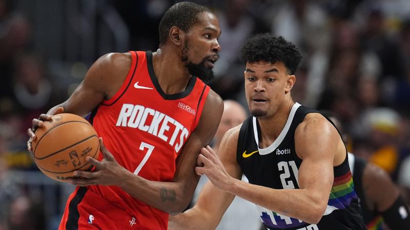 严重失准！CBA选秀状元杨曦皓14投1中贡献2分8个篮板（手感冰冷！CBA状元杨曦皓14投仅中1球，收获2分8篮板）