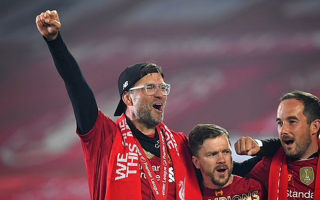 阿斯：伊萨克缺席利物浦赛前合练，将错过对阵皇马欧冠焦点战（阿斯：伊萨克缺席利物浦赛前训练，欧冠战皇马将无缘出场）