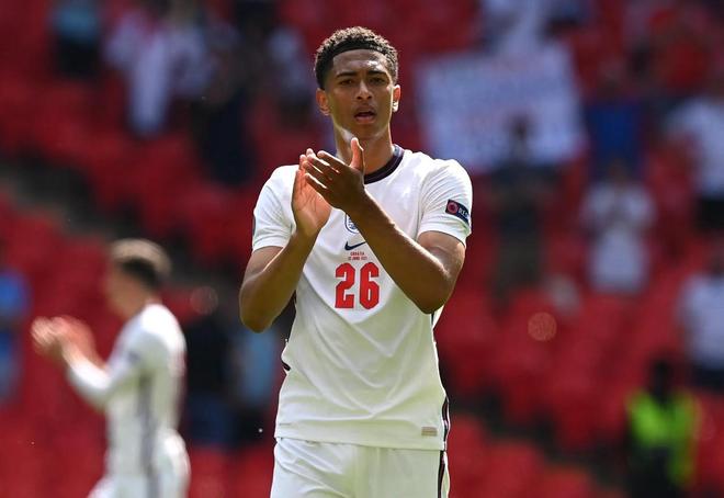 布恩迪亚本赛季英超替补登场打入3球，多于任何其他球员（布恩迪亚英超本季替补进3球，替补进球最多）