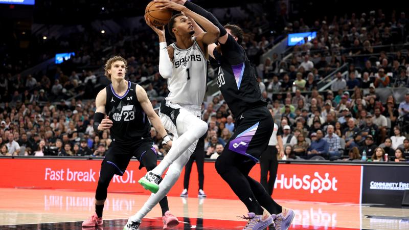 齐达内之子非洲杯首秀获好评，队友：他没为自己的姓氏烦恼（齐达内之子非洲杯处子战获赞，队友称其不为姓氏所累）