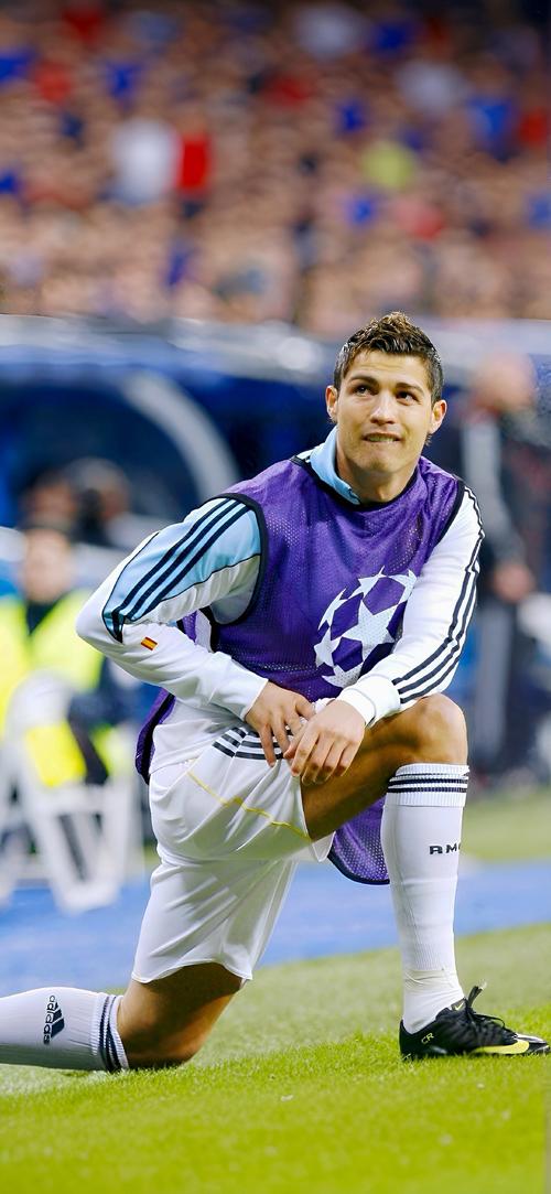 海港亚冠终零封！破2394天魔咒，陈威11次神扑，对手两中门柱（海港亚冠迎来零封之夜！2394天噩梦终结，陈威11扑封神，对手两次中框）