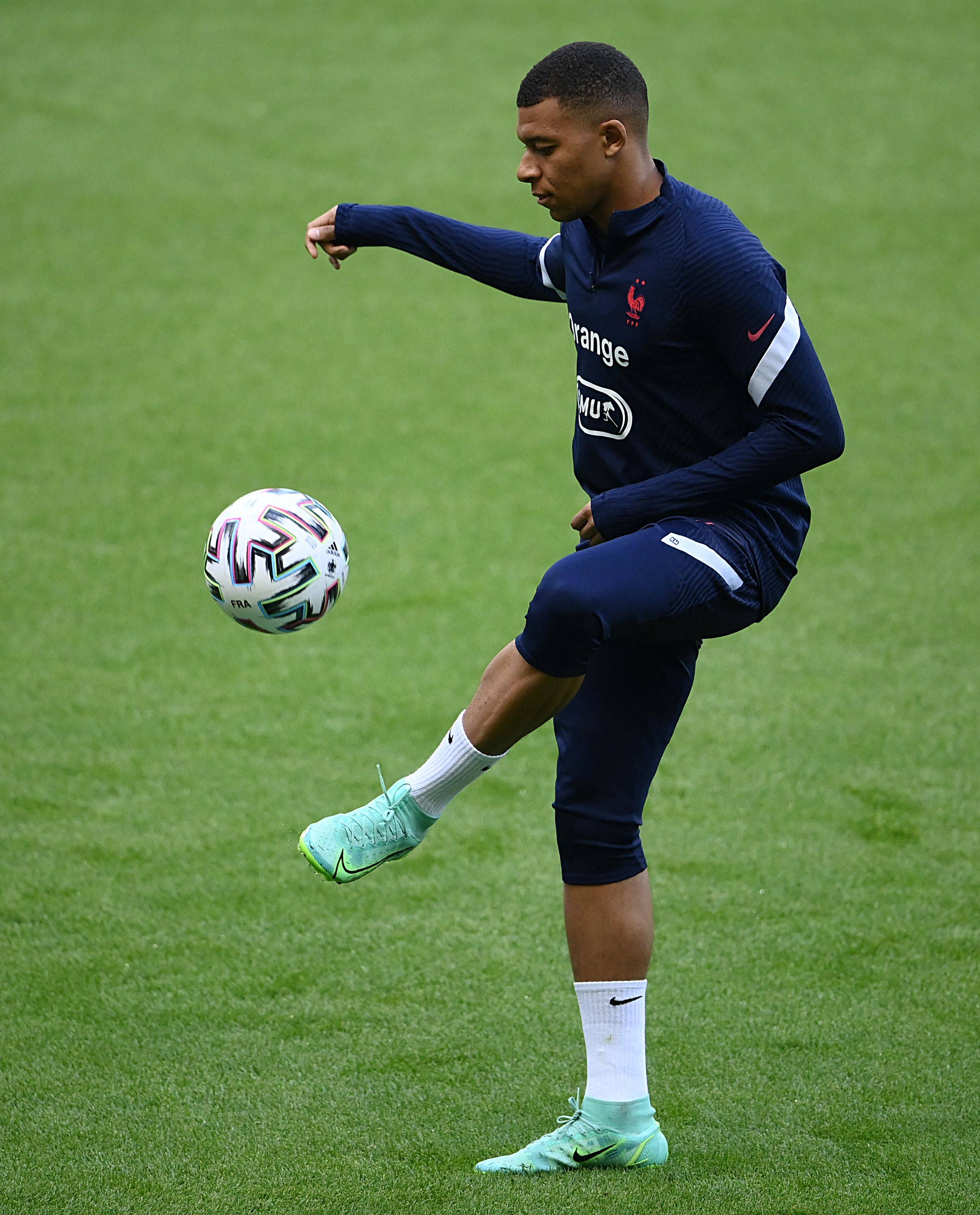 切尔西战术调整显成效（切尔西变阵奏效）