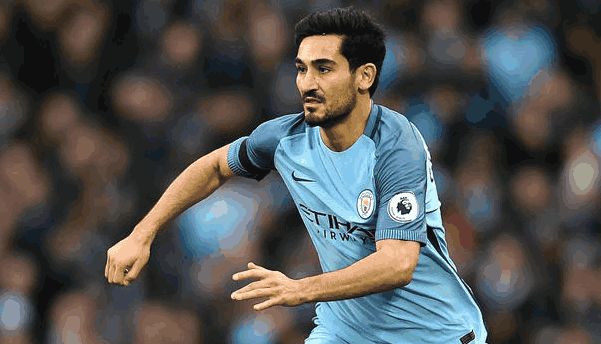 足球中超球队超级外援状态火爆，8场10球（中超超级外援火力全开：8战斩获10球）