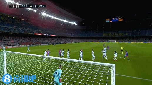 官方：费内巴切签下前狼队后卫塞梅多，双方签约两年