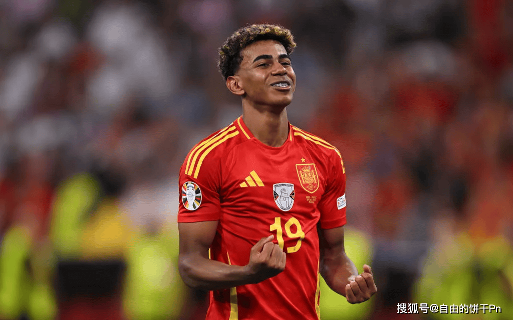 足球技巧如何从基础突破？（如何从基本功实现足球技术飞跃？）