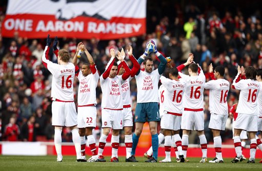 巴萨副主席回应老佛爷言论：我们今天必须在球场上给出答案（巴萨副主席回击老佛爷：答案就在今晚的球场上）