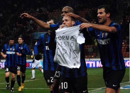 足球国足再次加练射门，教练组严要求（国足再度强化射门训练，教练组从严把关）